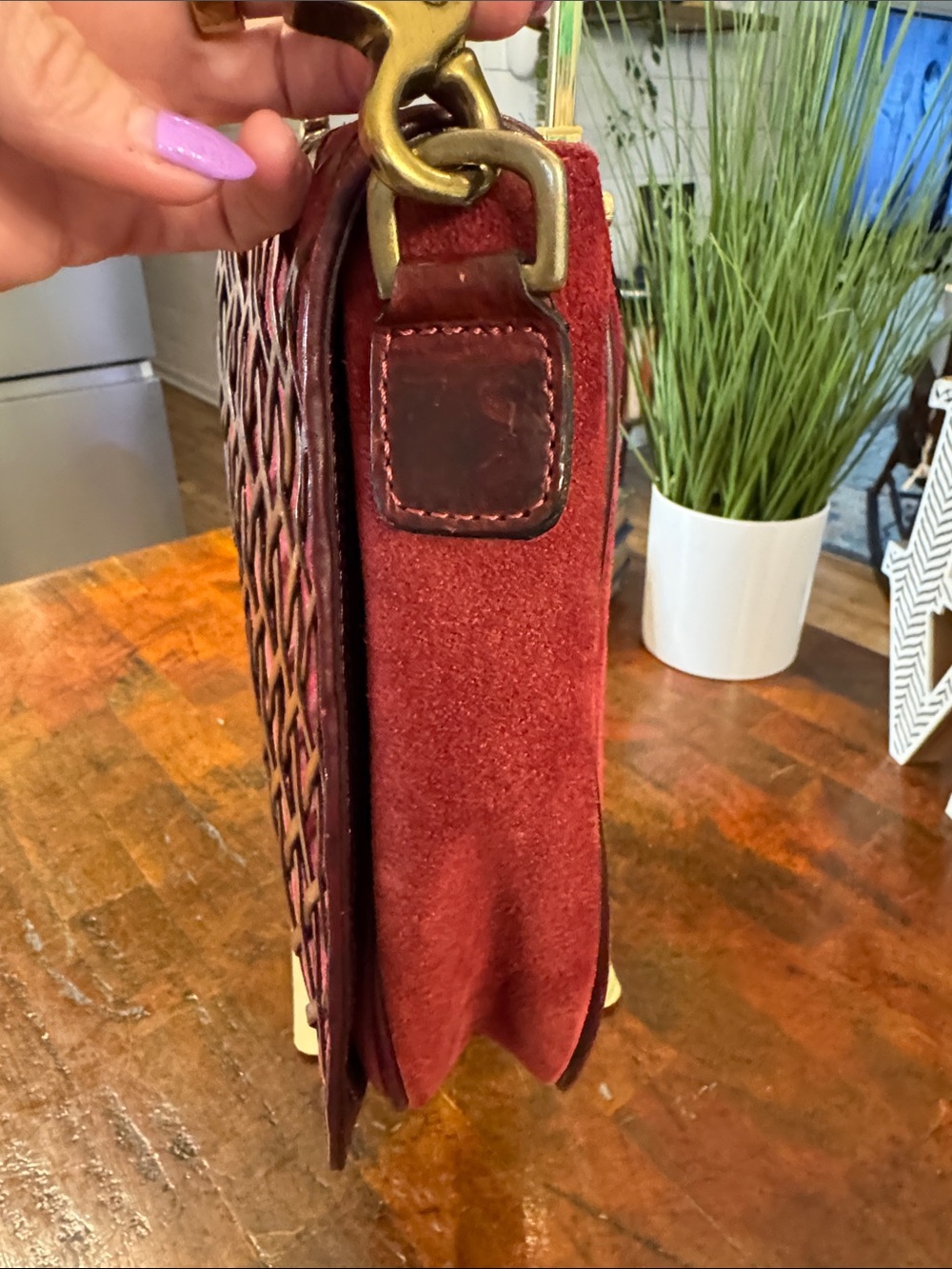 Mulberry Vintage (1980s) Burgundy Woven-Trim Shoulder Bag - Picture 3 of 16